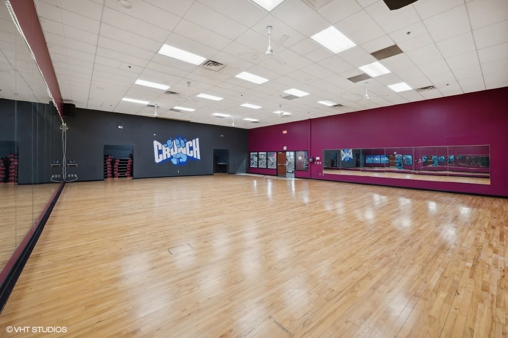  Crunch Fitness - Blaine