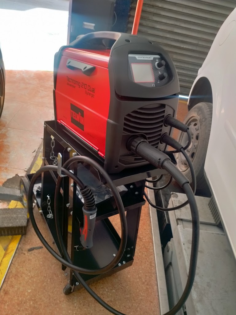 Talleres Daraiva Motor Sport — Del propietario