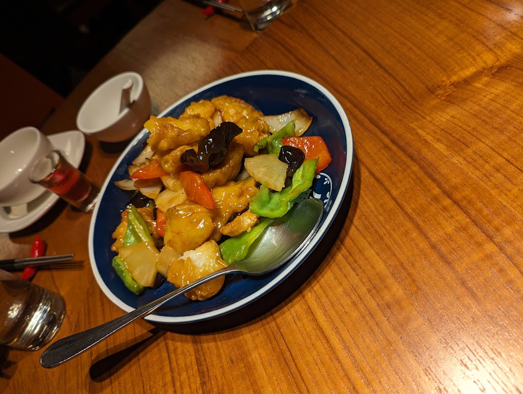 開飯川食堂 新竹巨城店 的照片