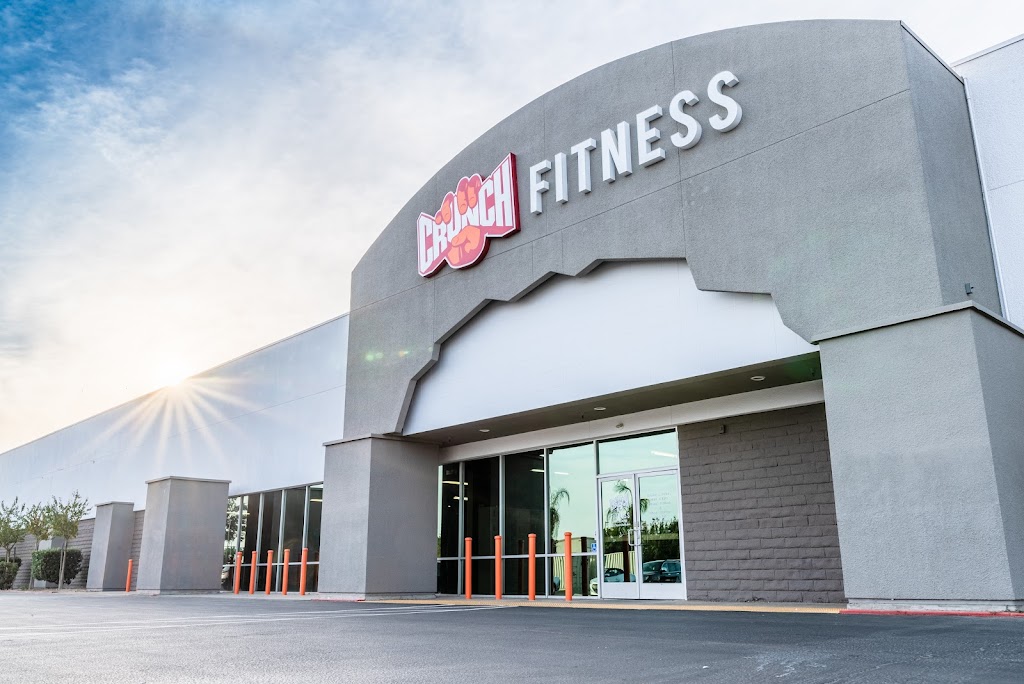  Crunch Fitness - Shaw