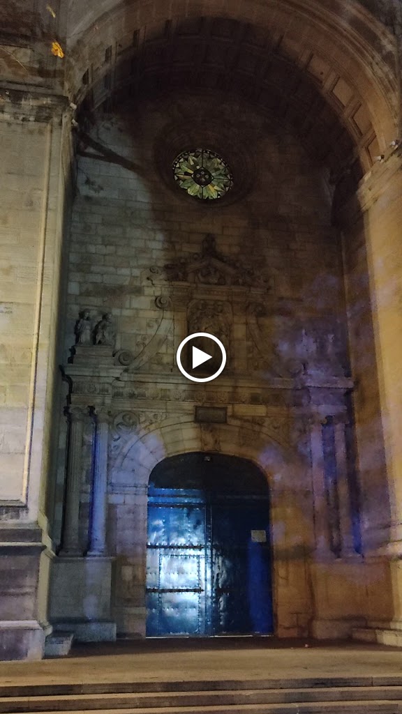Parking Basilica De Begona — Videos
