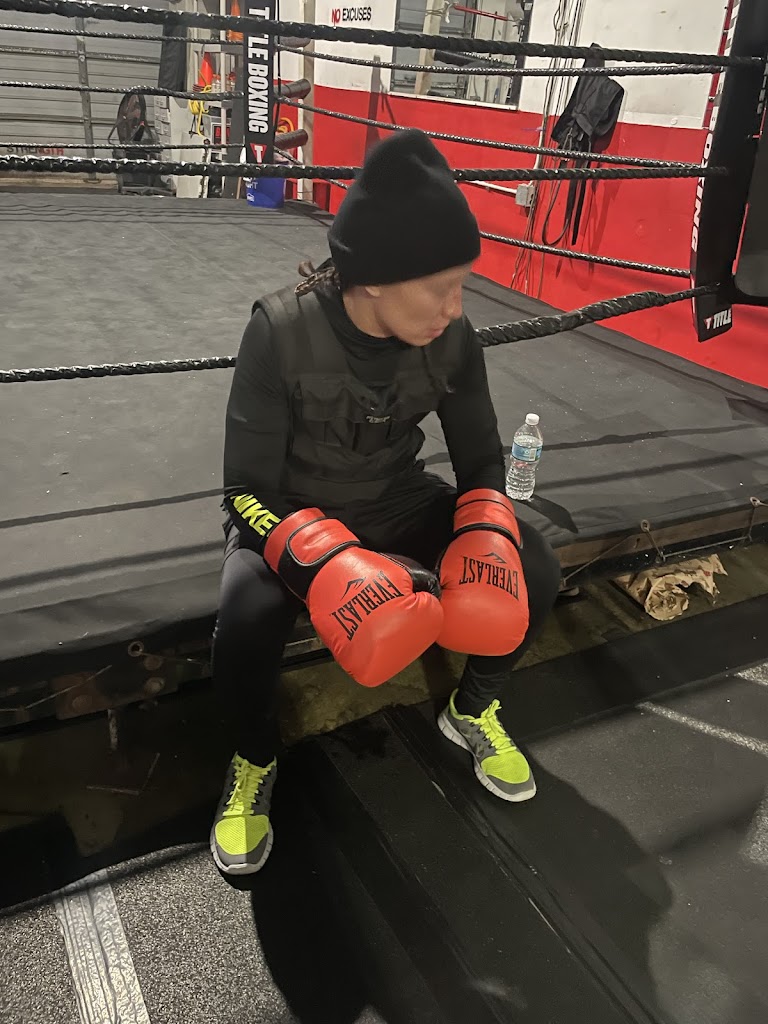  Velez Boxing & Fitness