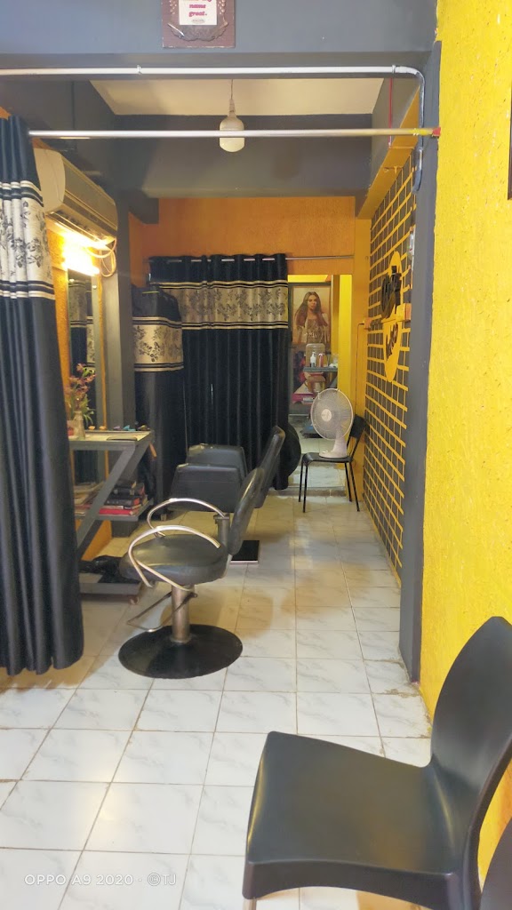 Classic Ladies Beauty Studio