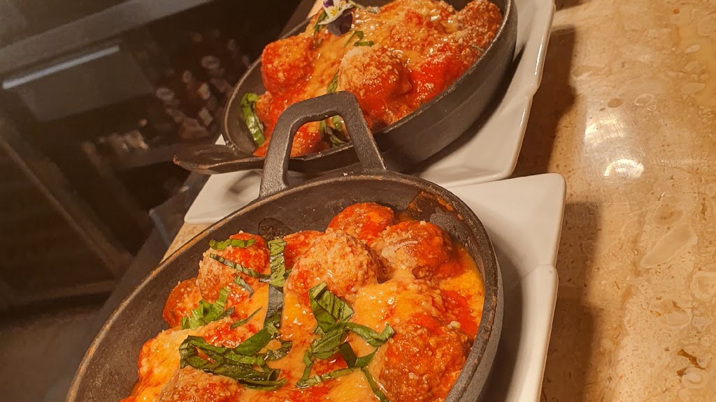 Casa tua — Comida y bebida