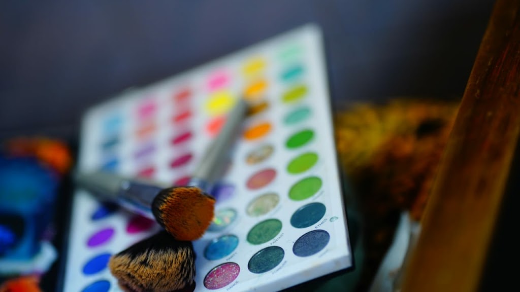 Taj Bomma Beauty Salon And Makeup Studio