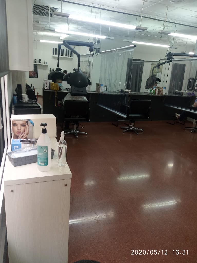 Peluqueria Nou Look Estilistas Esther — Del propietario