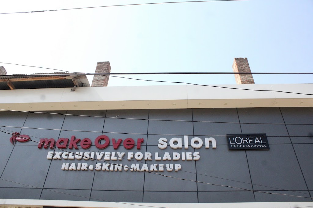 Makeover Salon Best Salon In Anantnag