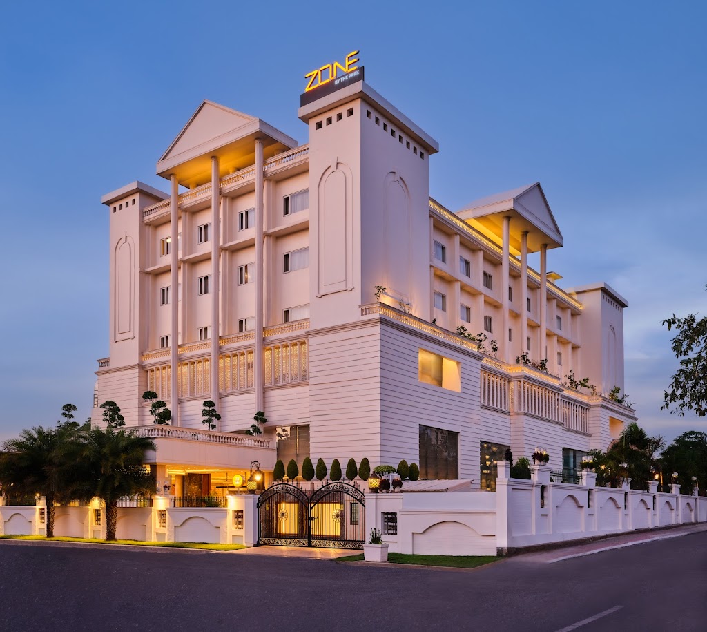 Zone By The Park Hotel Jammu