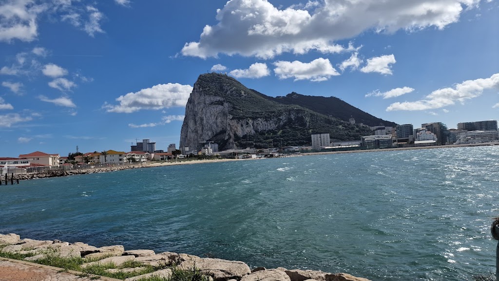 Parking - Continental Alcaidesa Marina