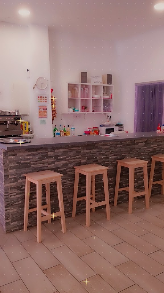 Twin Sisters — Ambiente