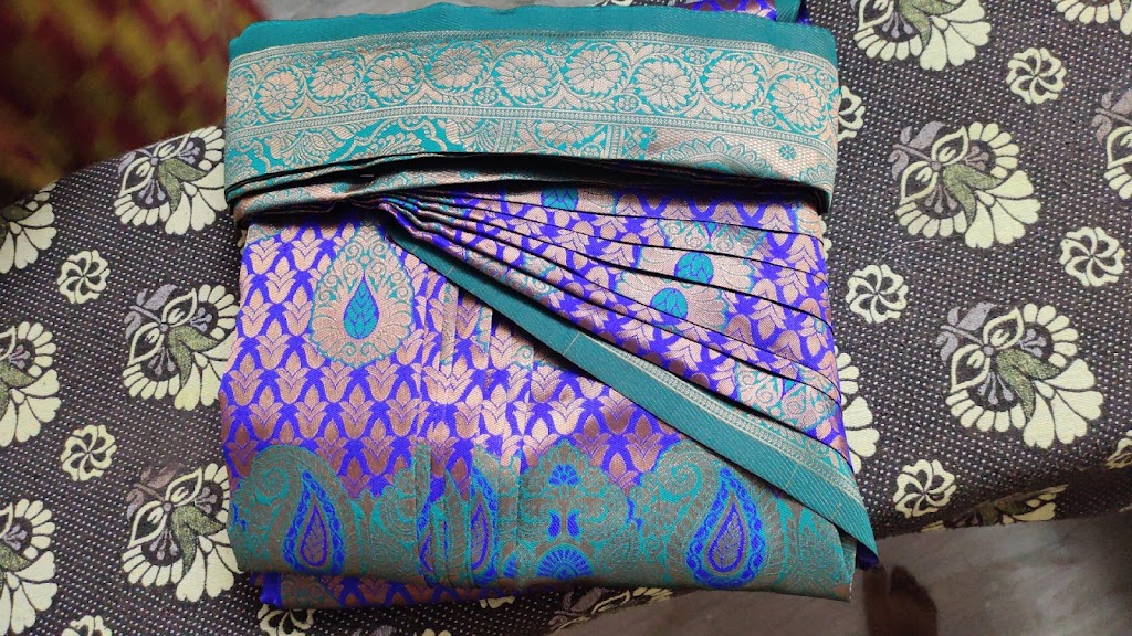 Honey Trends Beauty Parlour