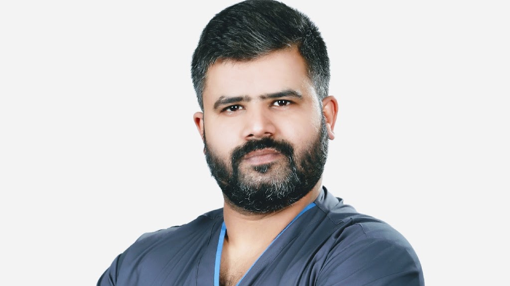 Dr. Dr Karan R Rawat