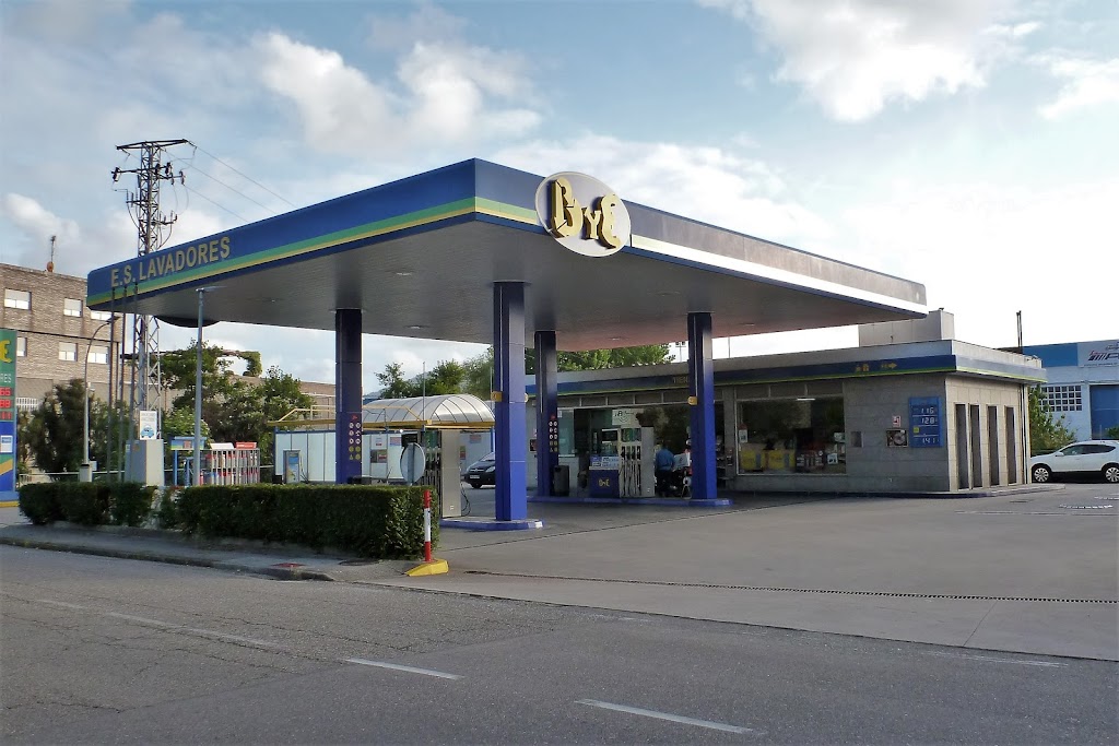 Estacion de servicio ByE