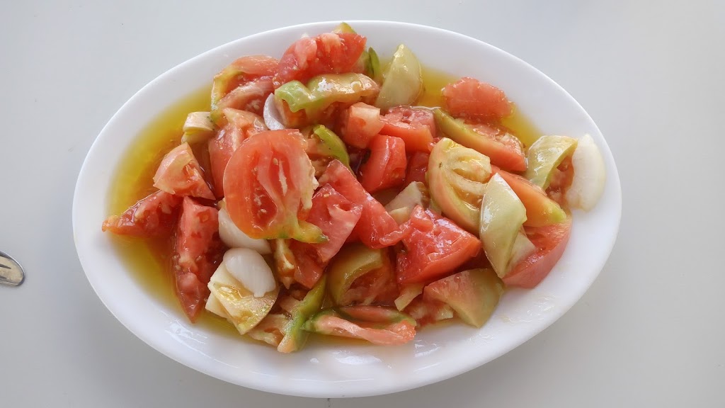 Bar Paco Zagrilla Alta — Comida y bebida