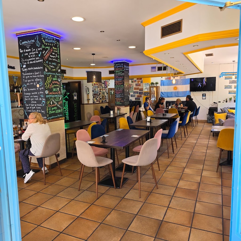 Restaurante Argentinissima Mostoles — Ambiente
