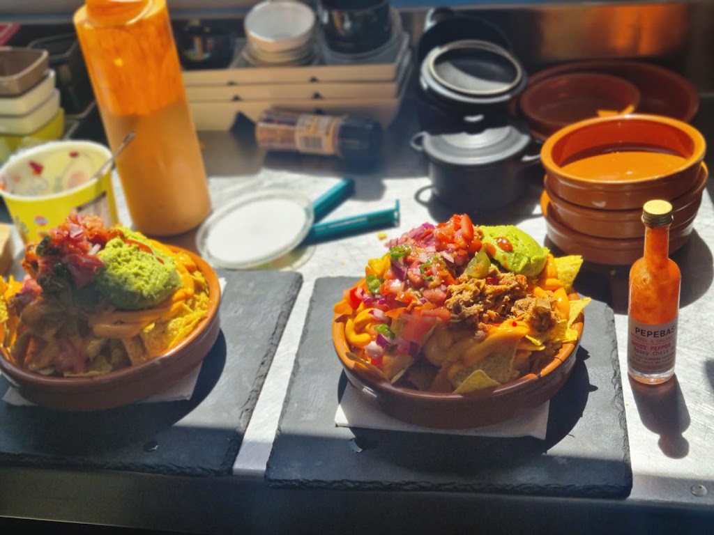 Bar Jeric's — Comida y bebida