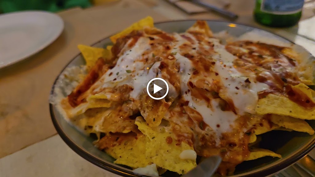 Restaurante DeBoKa — Videos