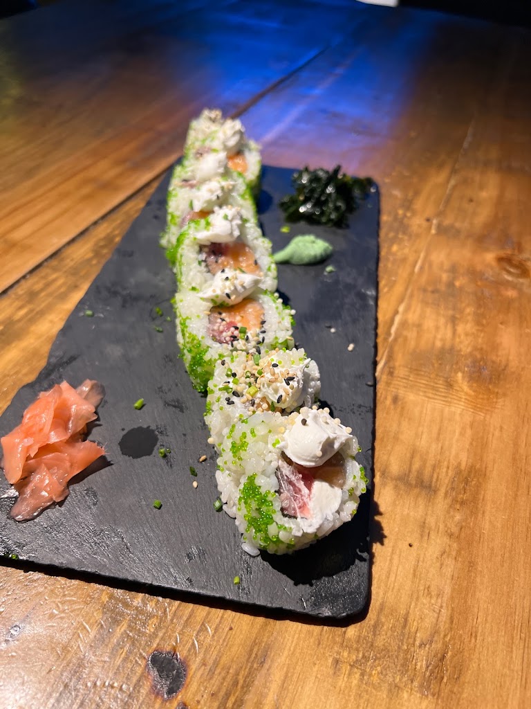 Moom Shisha Lounge — Sushi