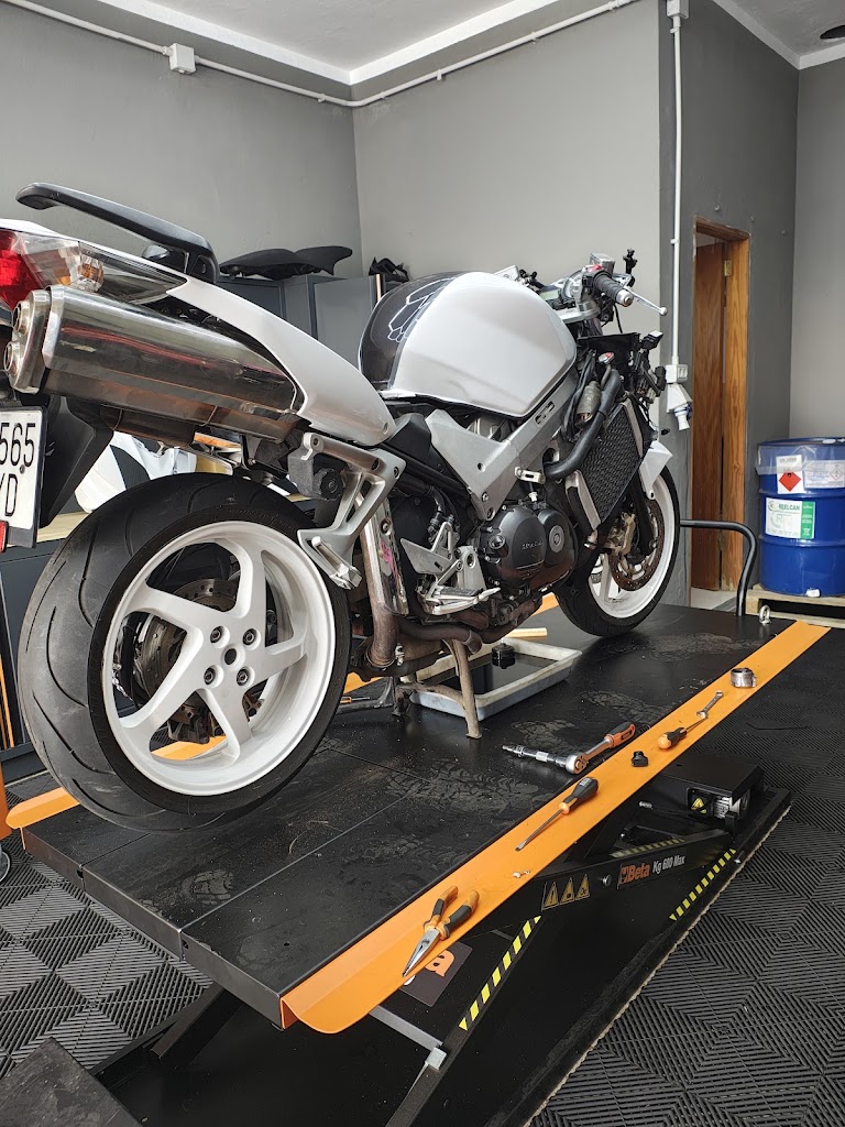 Vanvito Garage — Del propietario