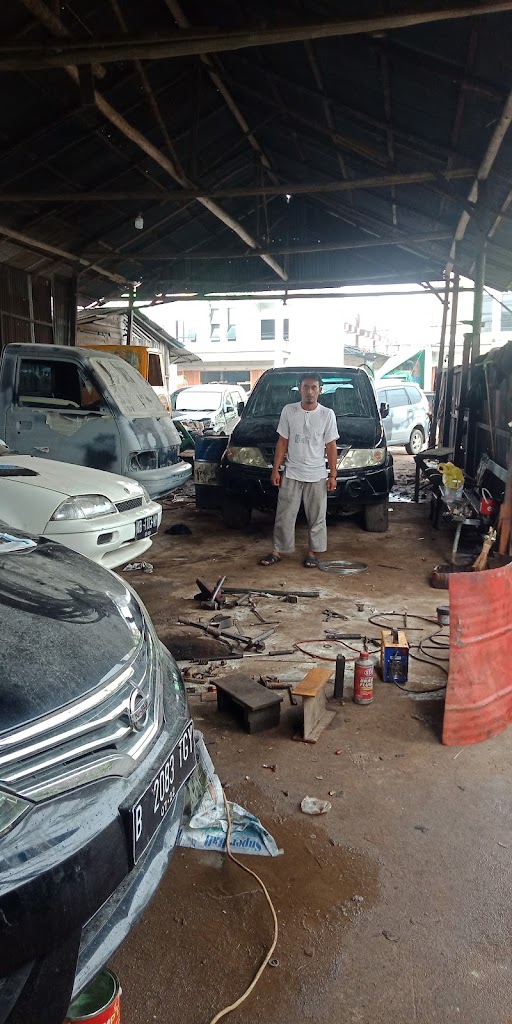 Bengkel Mobil Perintis