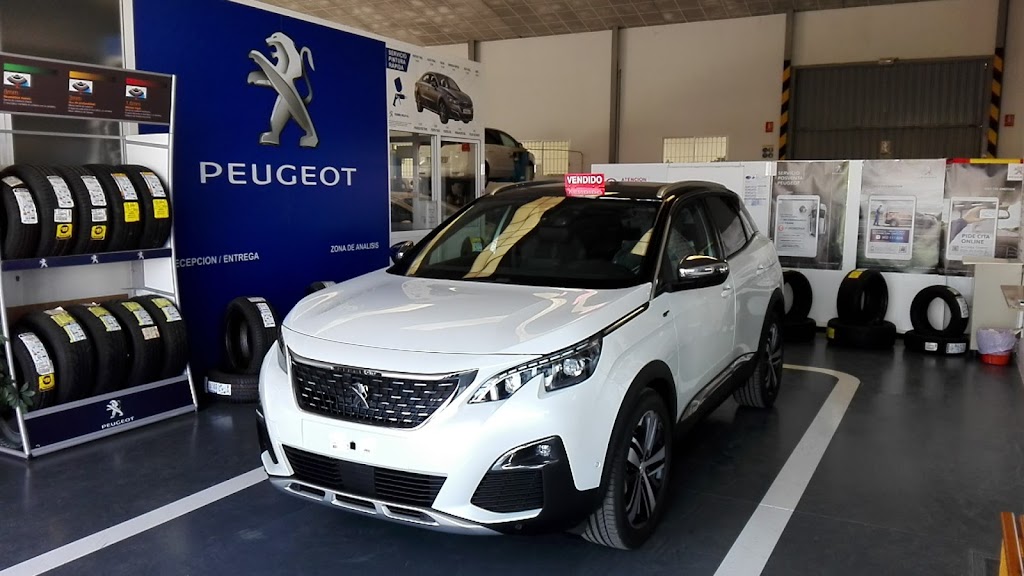 PEUGEOT Torres Rojo S. L. — Interior