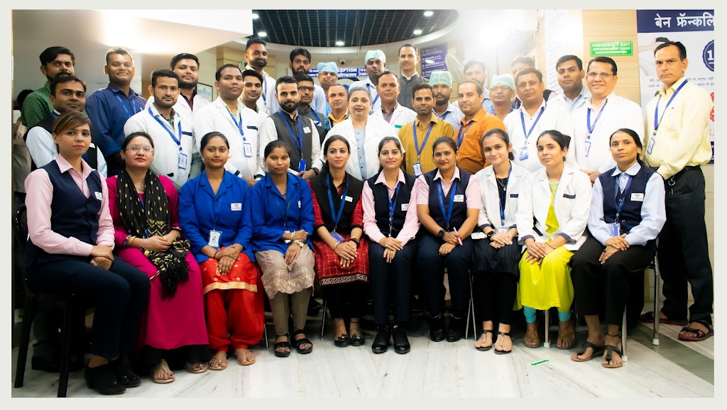 Dr Shreya Nayak Retina Doctor In Meerut