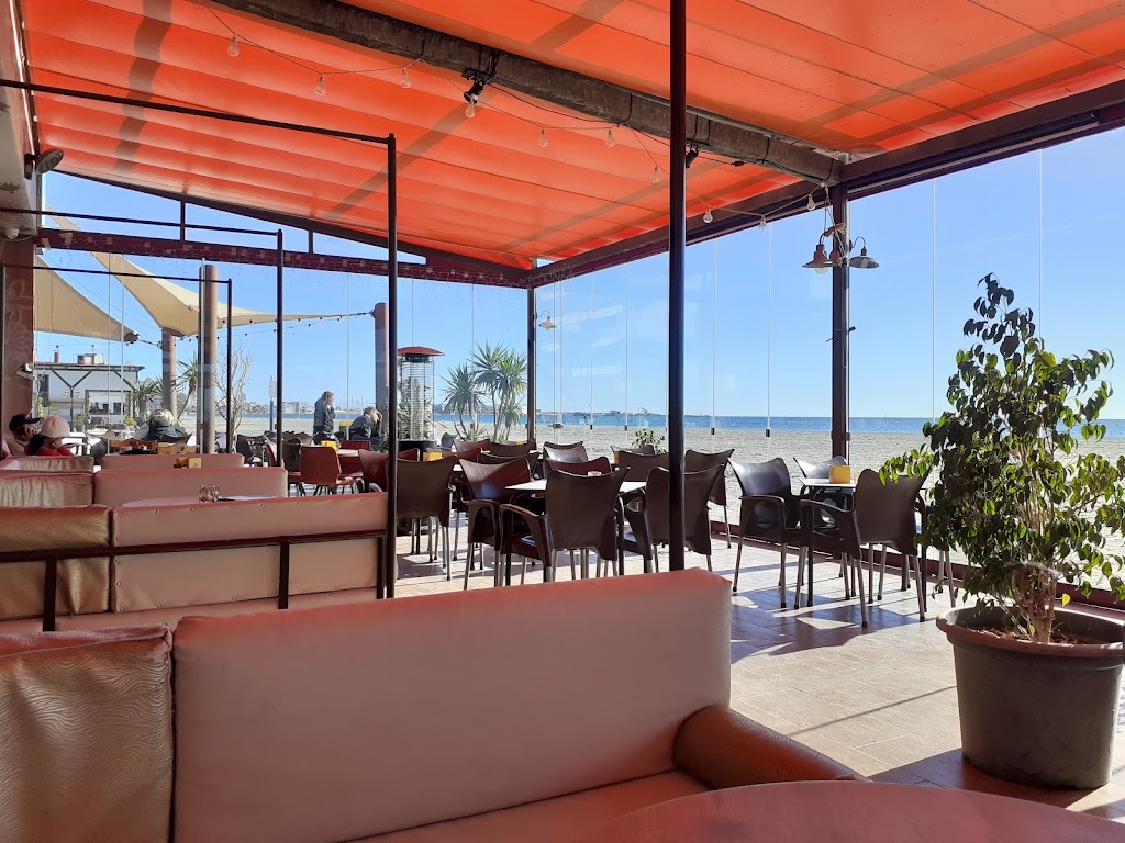 Cafe de La Mar — Ambiente