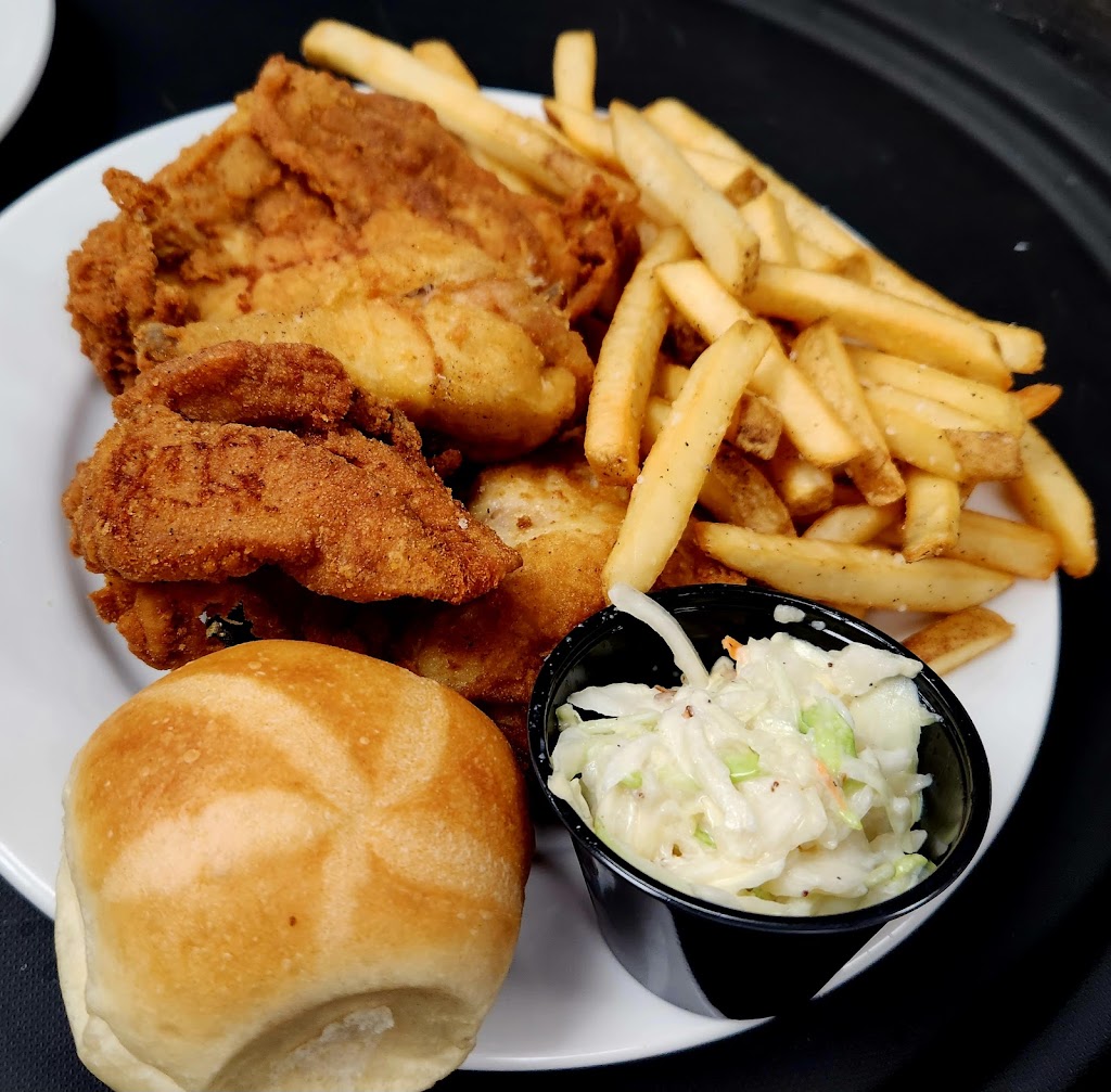  Chartroom Restaurant