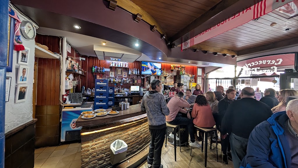 Bar Casa Toni — Ambiente
