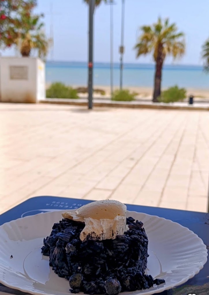 CASA RAFA - las maravillas — Comida y bebida