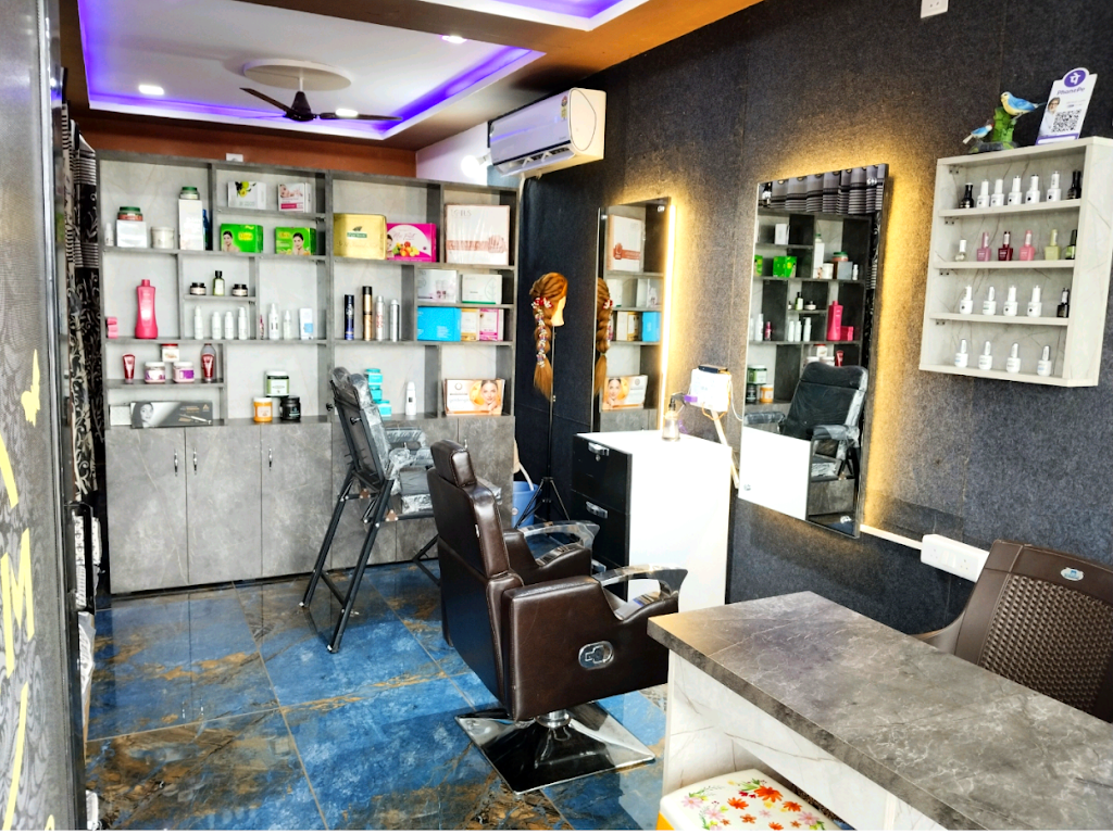 Karm Beauty Salon And Academy