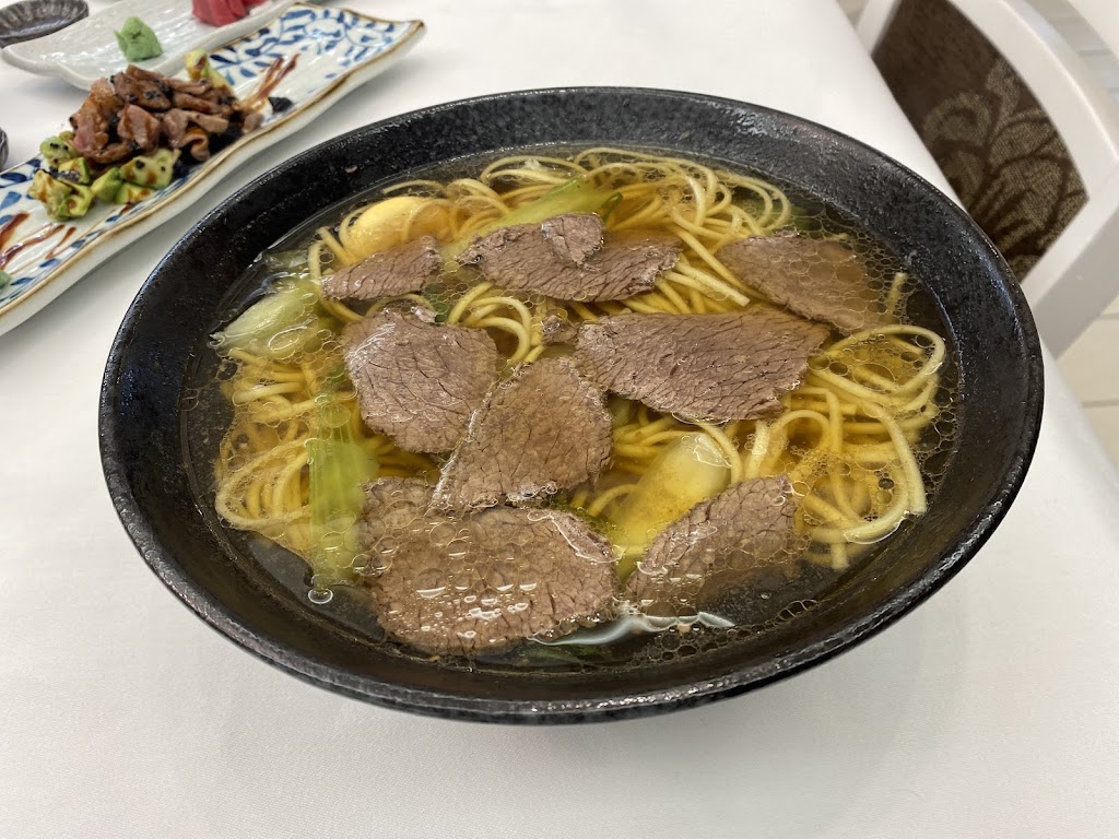 Restaurante Asiatico NAKAMA — Comida y bebida