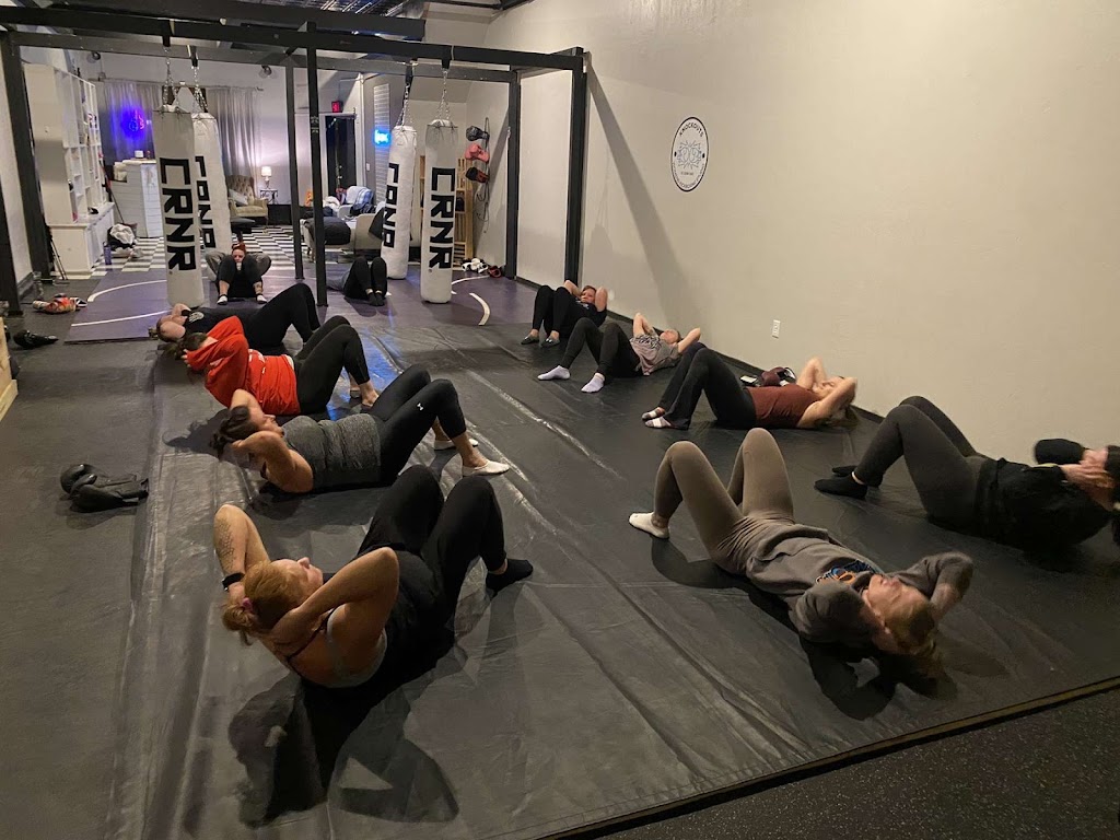  Knockouts Women's Kickboxing Studio