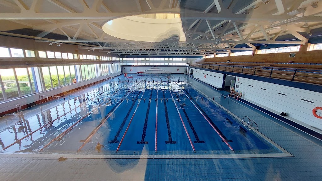 Piscinas Cubiertas Municipales — Piscina