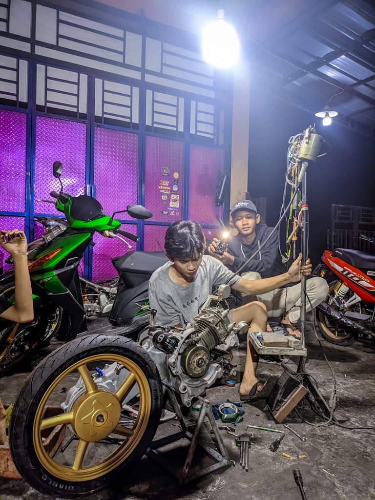 Bengkel Motor DMR AUTO27