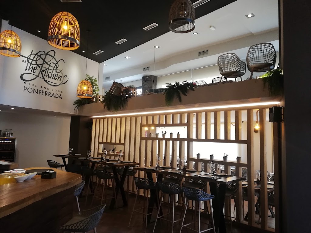 THE KITCHEN SOUL AND FOOD PONFERRADA — Ambiente