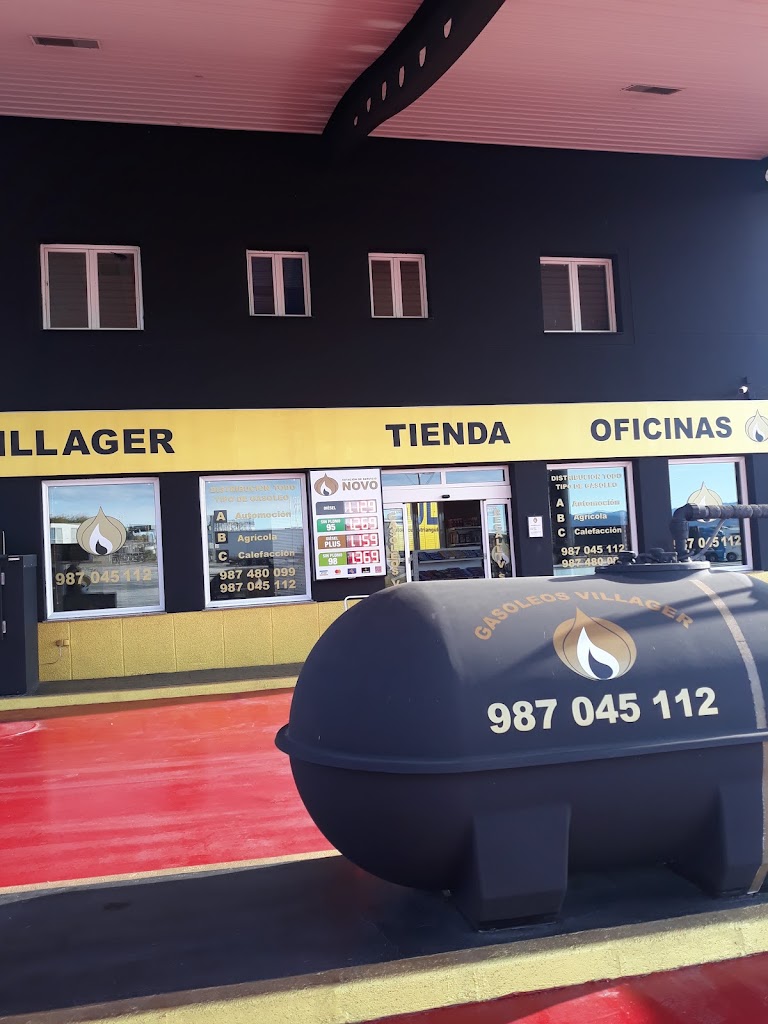 E.S. Novo - Combustibles Villager — Interior