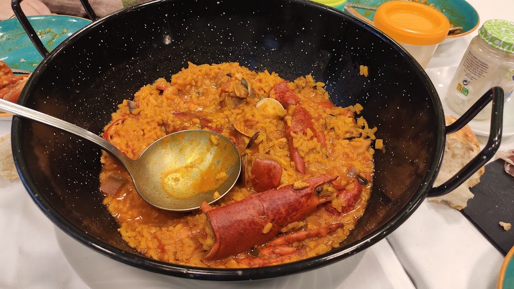 Restaurante La Casita de Sara — Paella