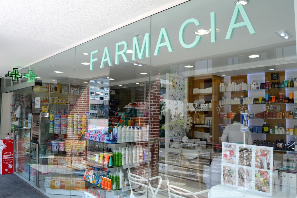 Farmacia Cotolino 5 - Lda. Ana Fernandez Calleja (CASTRO-URDIALES)