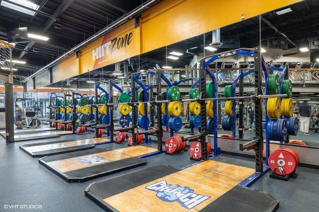  Crunch Fitness - Northridge