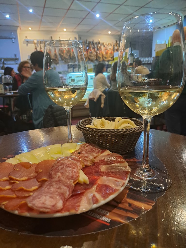 La Despensa — Comida y bebida