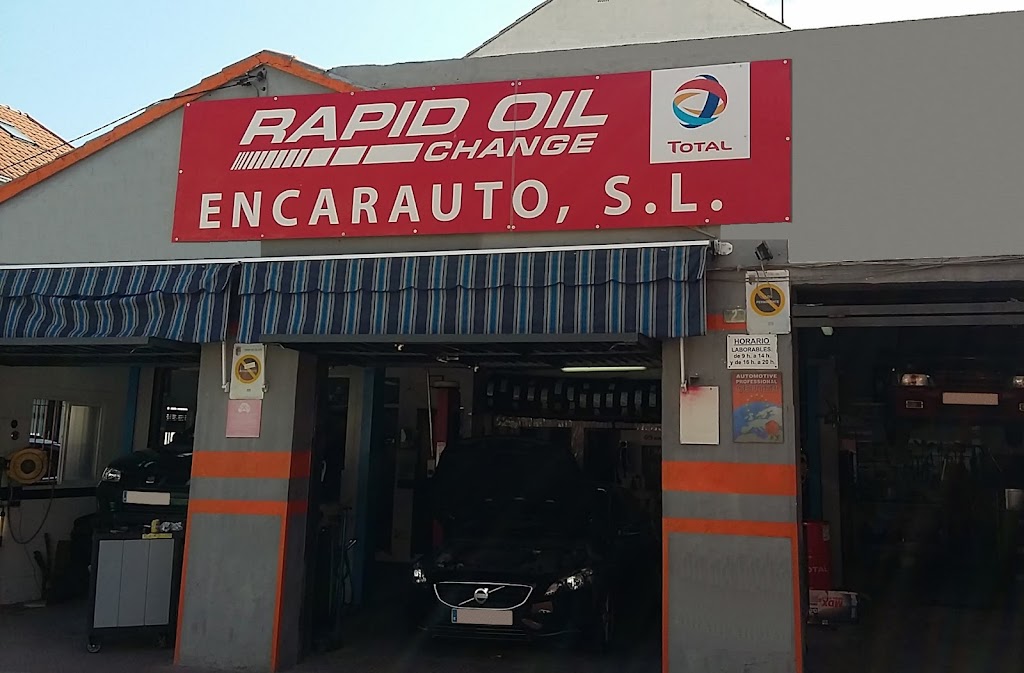 Encarauto — Exterior