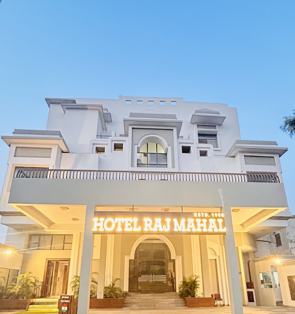 Raj Mahal Hotel