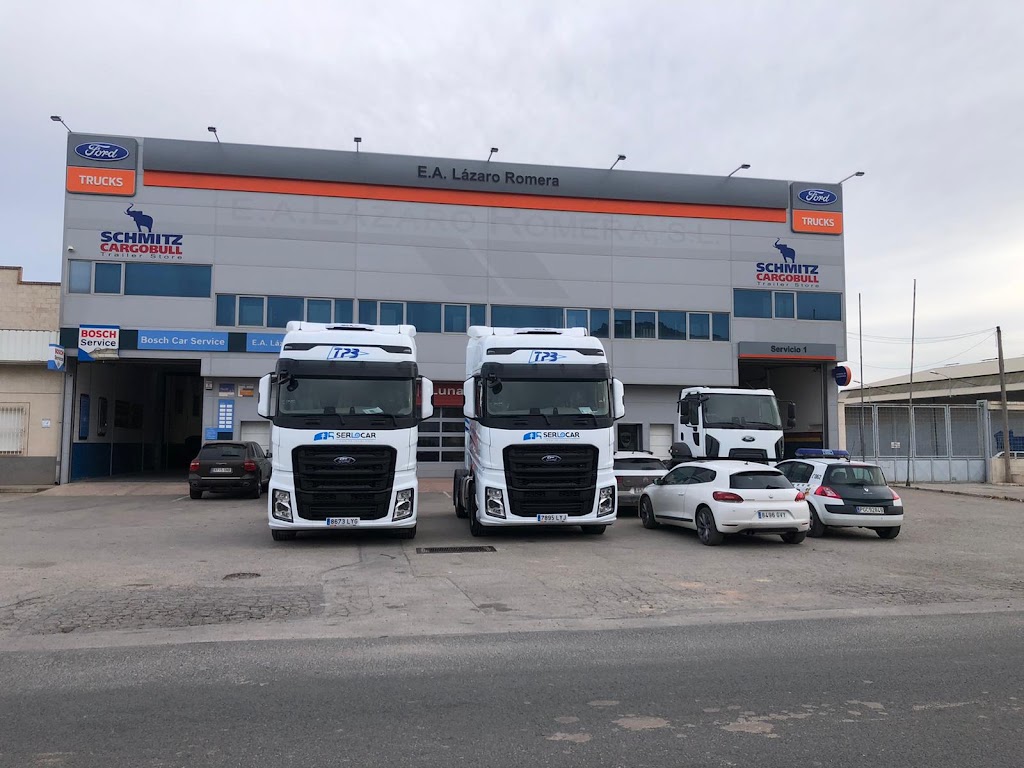 Lazaro Romera - Taller Ford Trucks Lorca — Del propietario