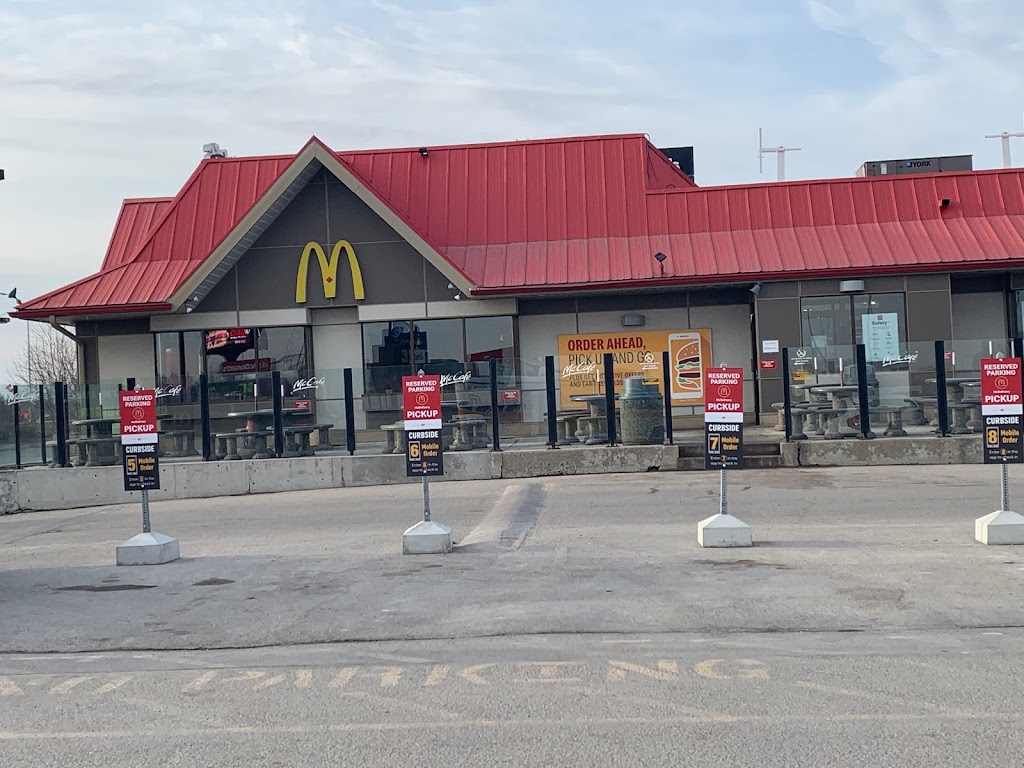 McDonald's in Steinbach