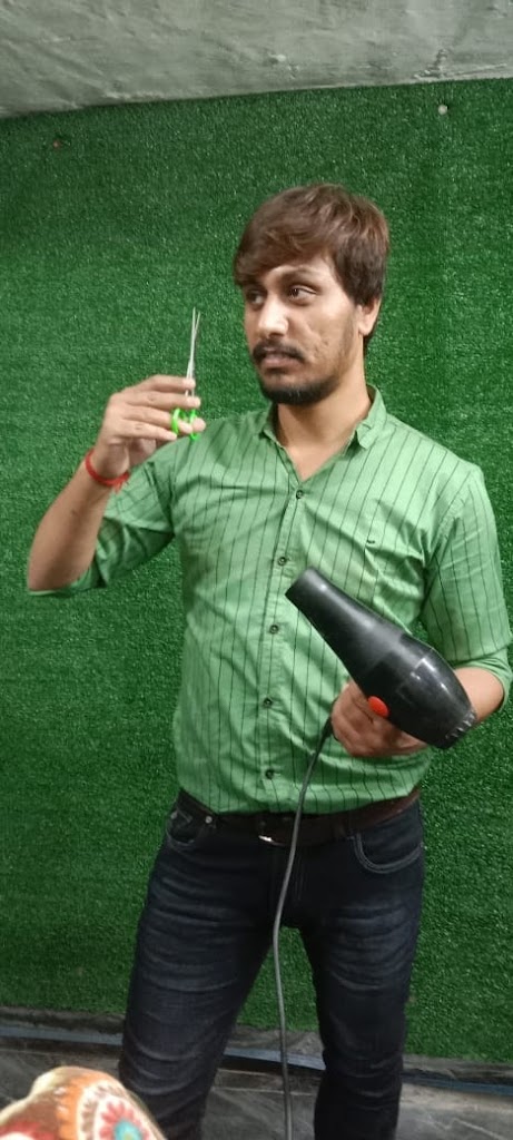 Shekhawati Unisex Salon Hair Makeup Nails Skin Academy