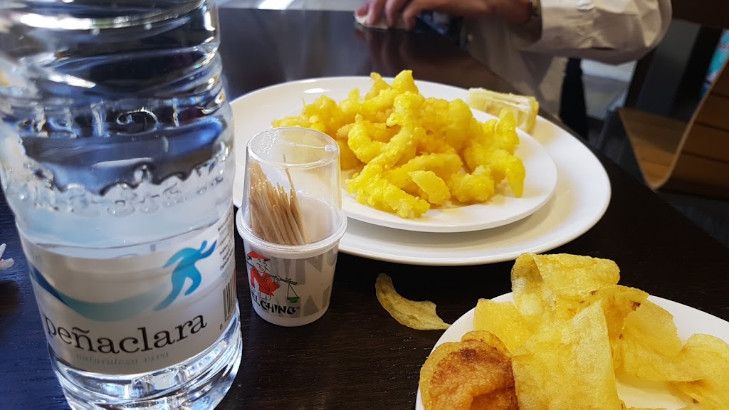 Cafeteria Genesis — Comida y bebida