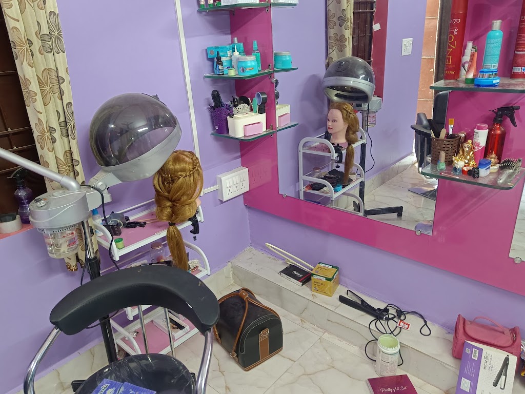 Minakshi S Salon Spa