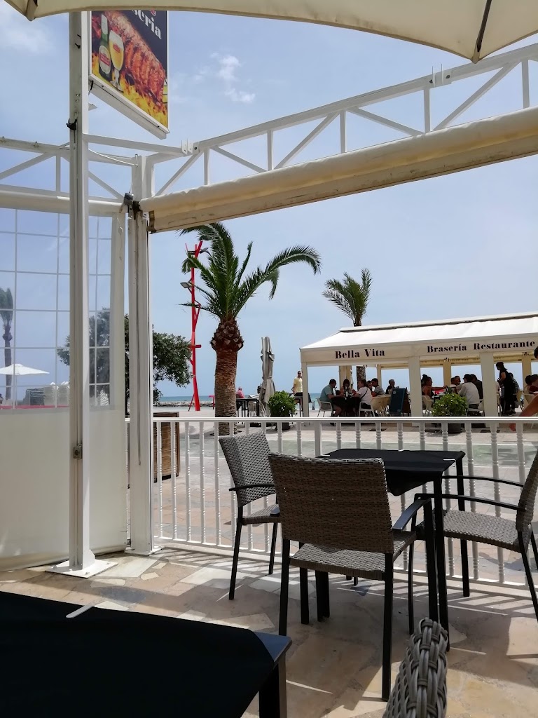 BELLA VITA - ristorante, pizzeria, gelateria — Ambiente