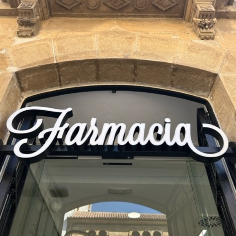 Farmacia Santiago Ubeda — Del propietario